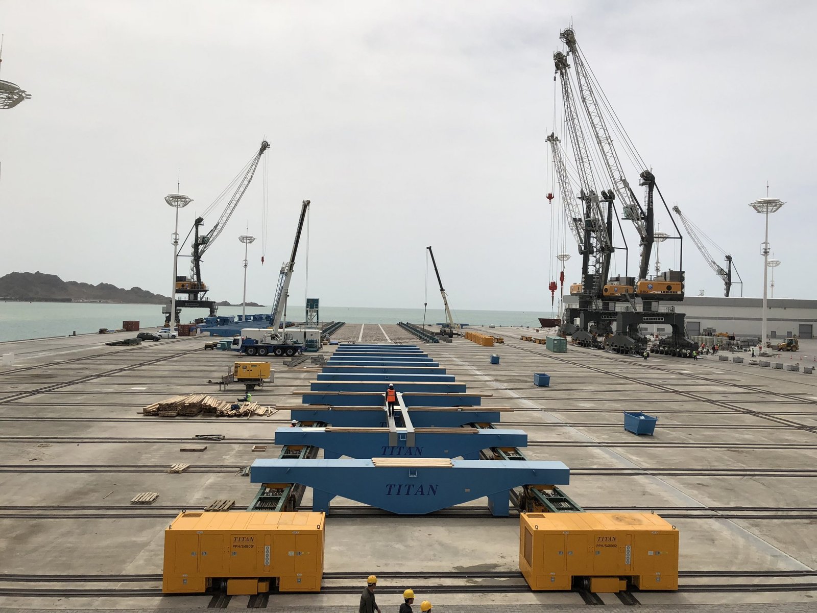 Uluslararası Türkmenbaşı Liman Projesi – Shiplift D60 Ahşap Kaplanması, Ray Crossing Montaj Ve Kaynak İşleri